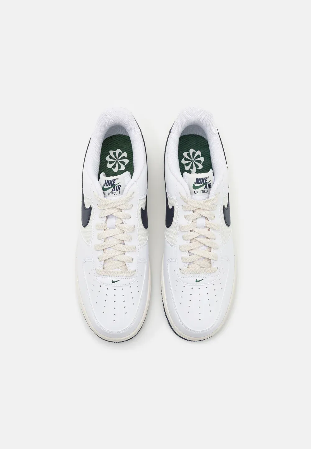 Фото № 4 с приближением к товару «‎AIR FORCE 1 UNISEX»
