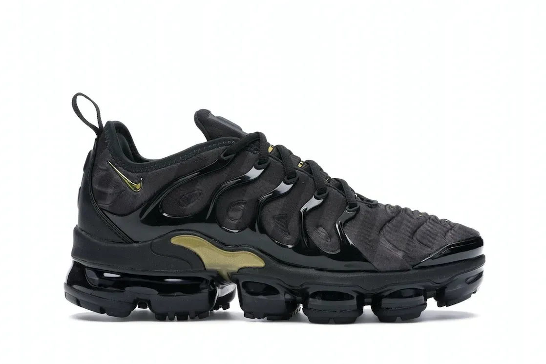 Фото № 1 с приближением к товару «‎Nike Air VaporMax Plus Black Anthracite Metallic Gold»
