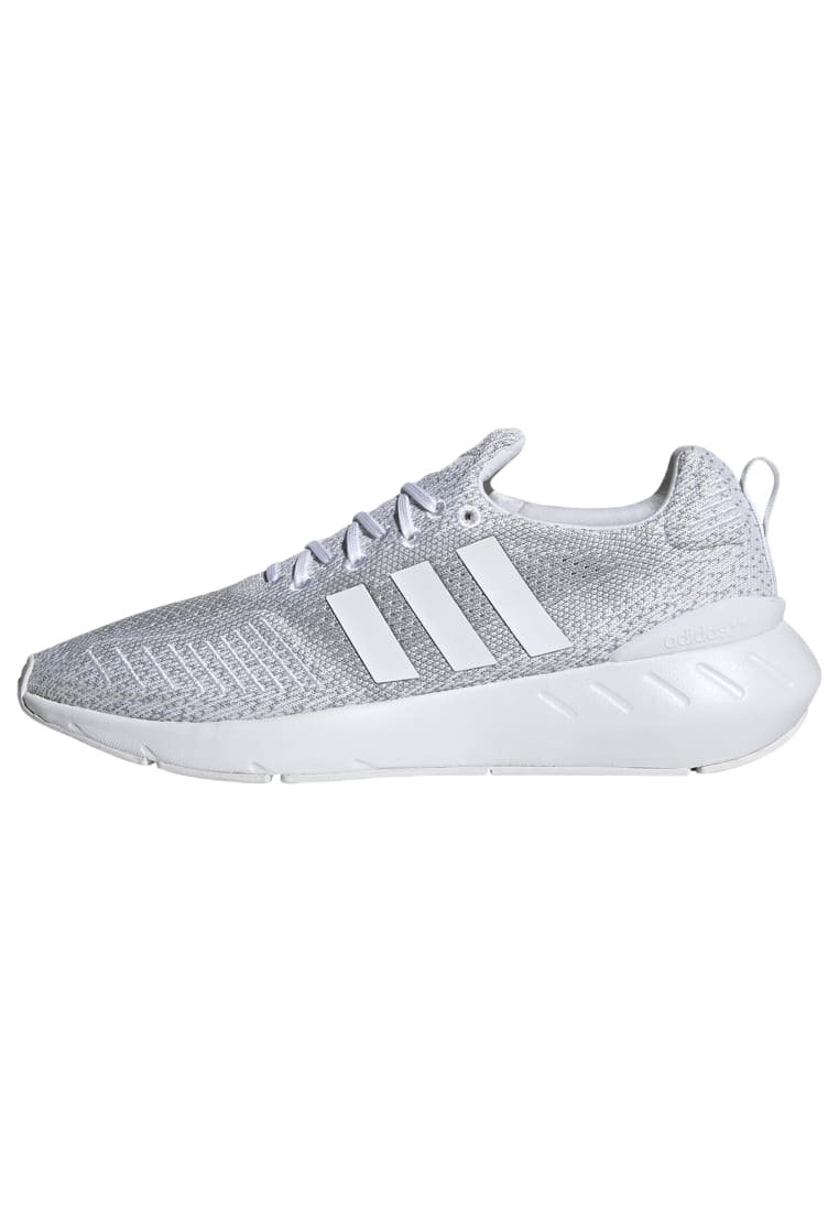 Фото № 1 с приближением к товару «‎Кроссовки Adidas SPAD115O16D-A12»