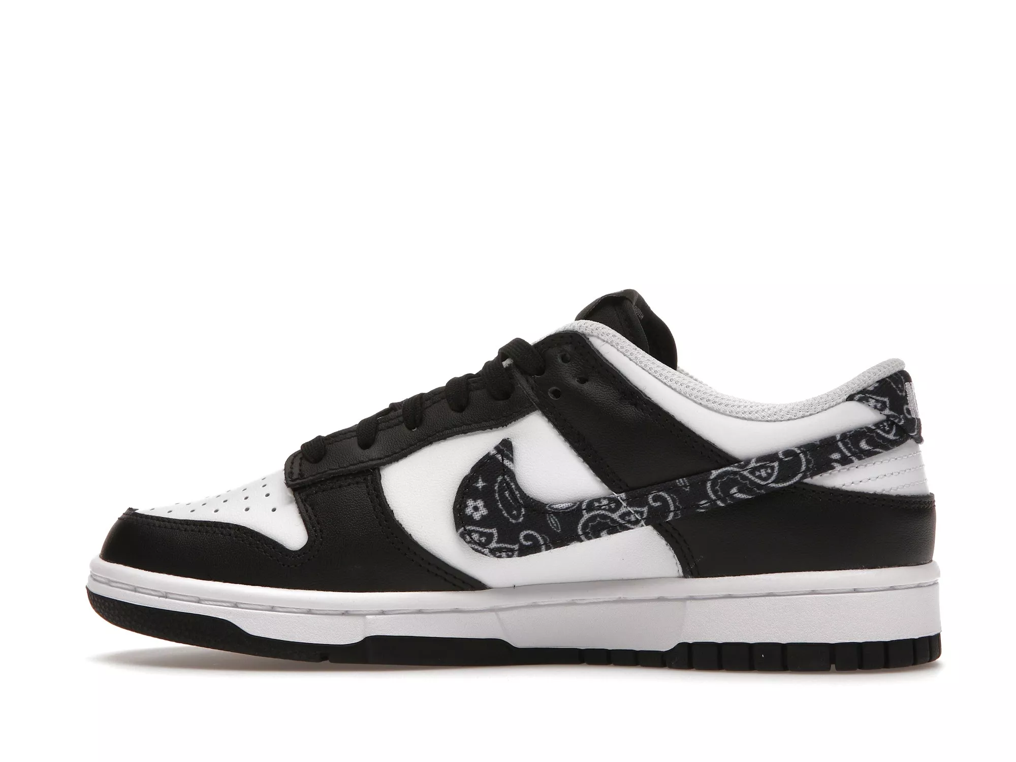 Фото № 4 с приближением к товару «‎Nike Dunk Low Essential Paisley Pack Black »