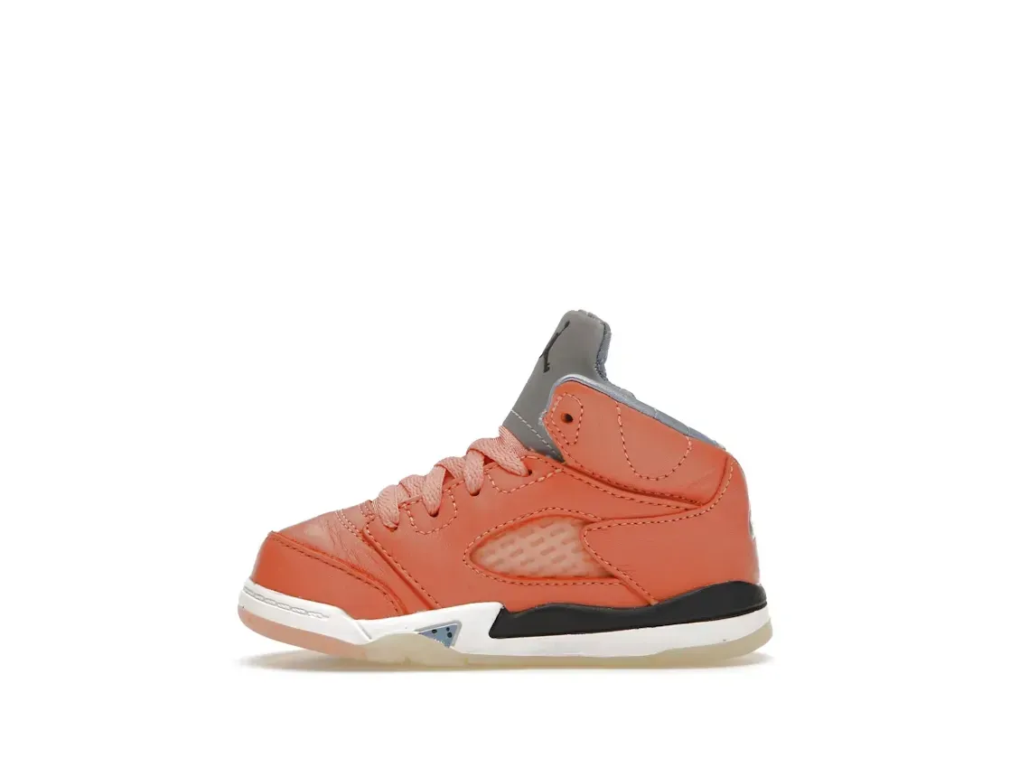 Фото № 3 с приближением к товару «‎Jordan 5 Retro»