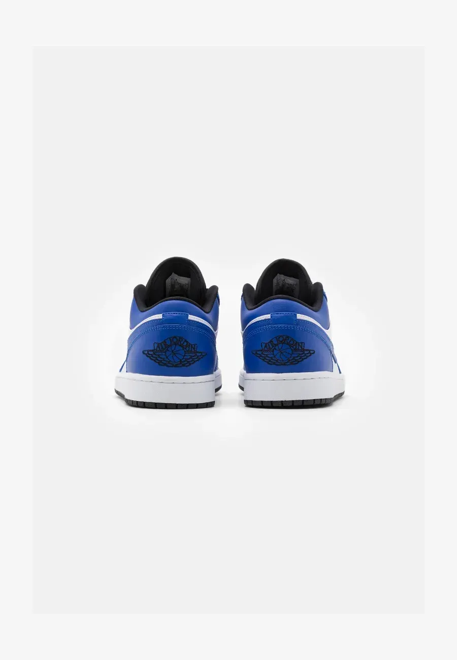 Фото № 3 с приближением к товару «‎AIR JORDAN 1 LOW»