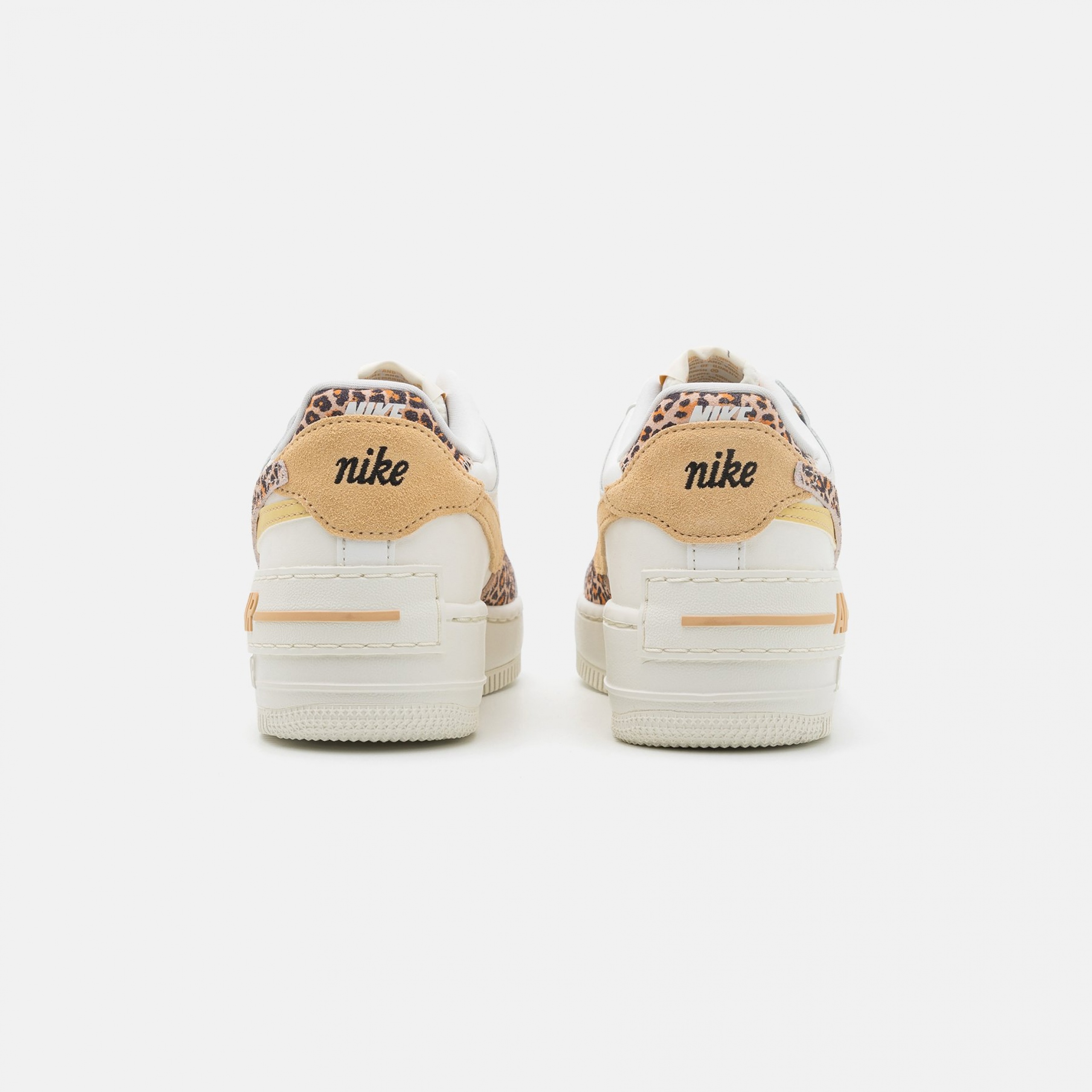 Фото № 3 с приближением к товару «‎Nike W Af1 Shadow »