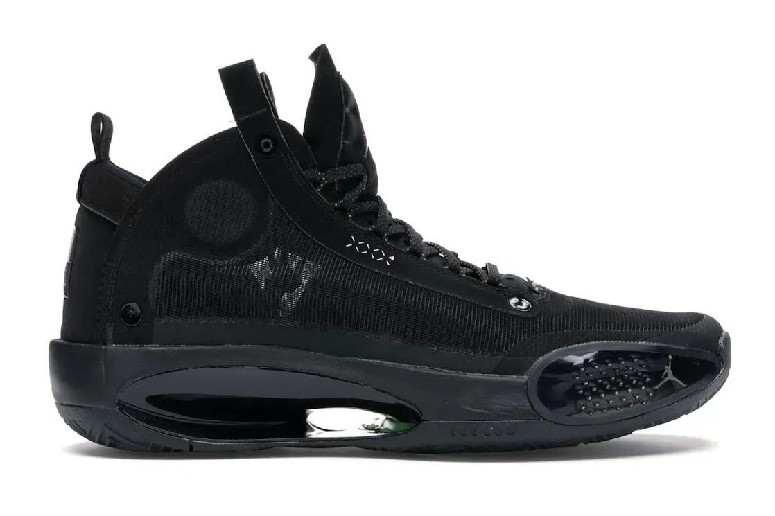 Фото № 1 с приближением к товару «‎Jordan XXXIV Black Cat»