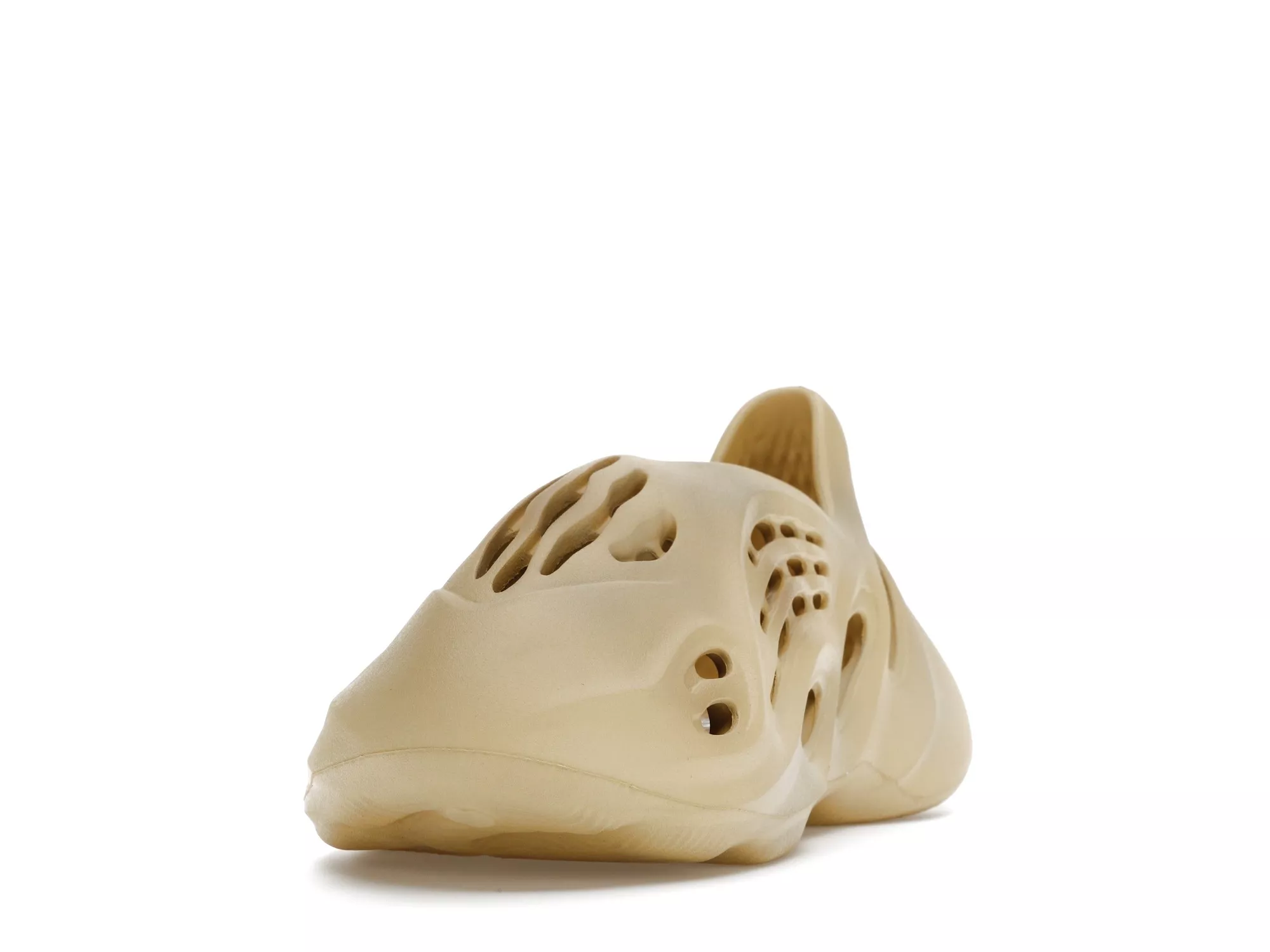 Фото № 5 с приближением к товару «‎adidas Yeezy Foam RNR Desert Sand»