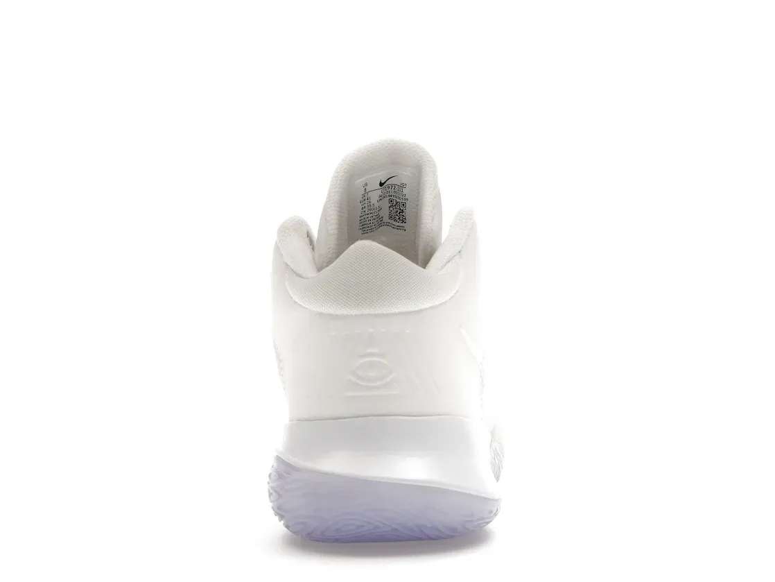 Фото № 4 с приближением к товару «‎Nike Kyrie Flytrap 4 White Purple Pulse»