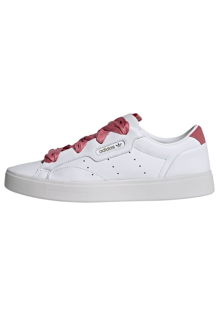 Фото № 1 с приближением к товару «‎Adidas Sleek Classic Shoes »