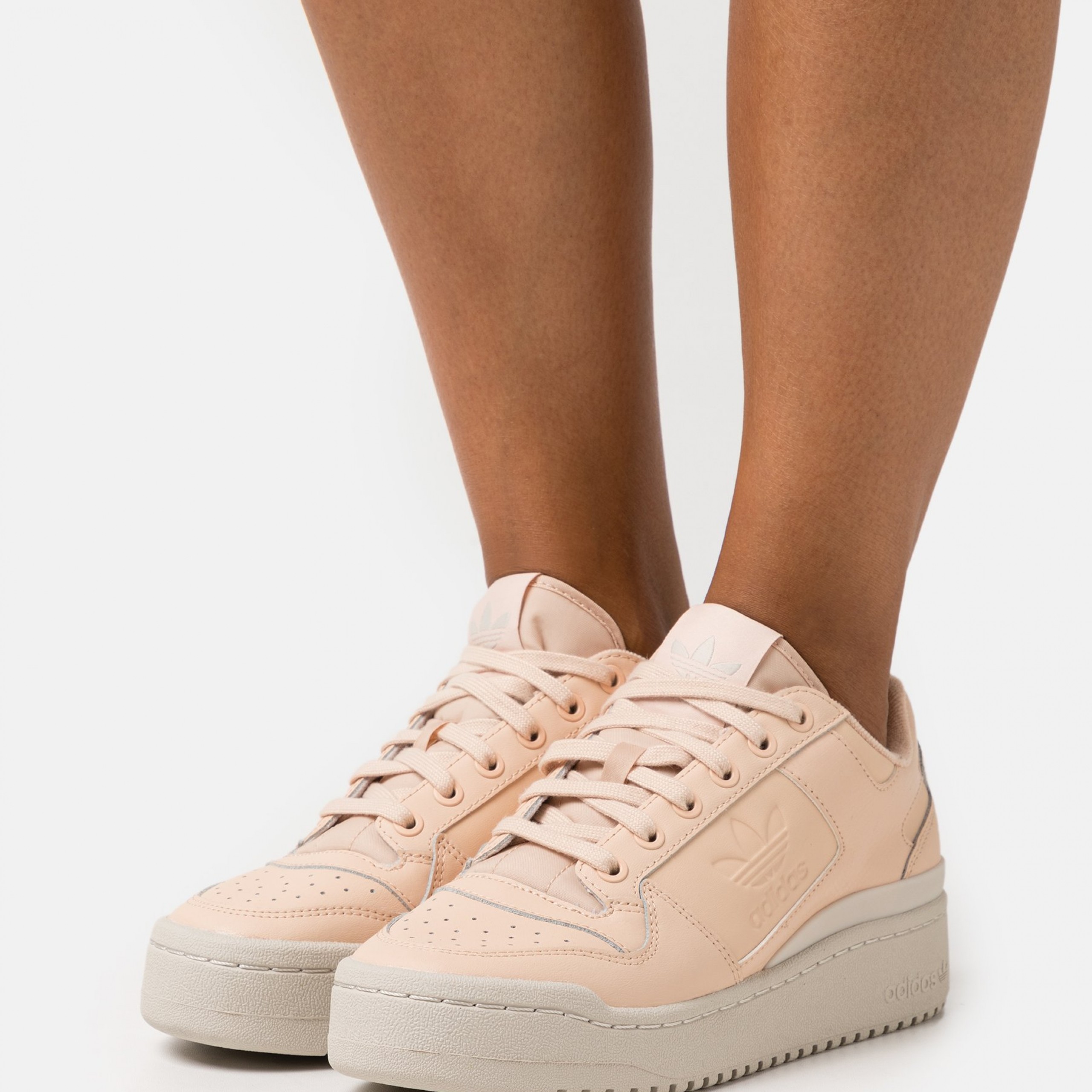 Фото № 2 с приближением к товару «‎Adidas Forum Bold »