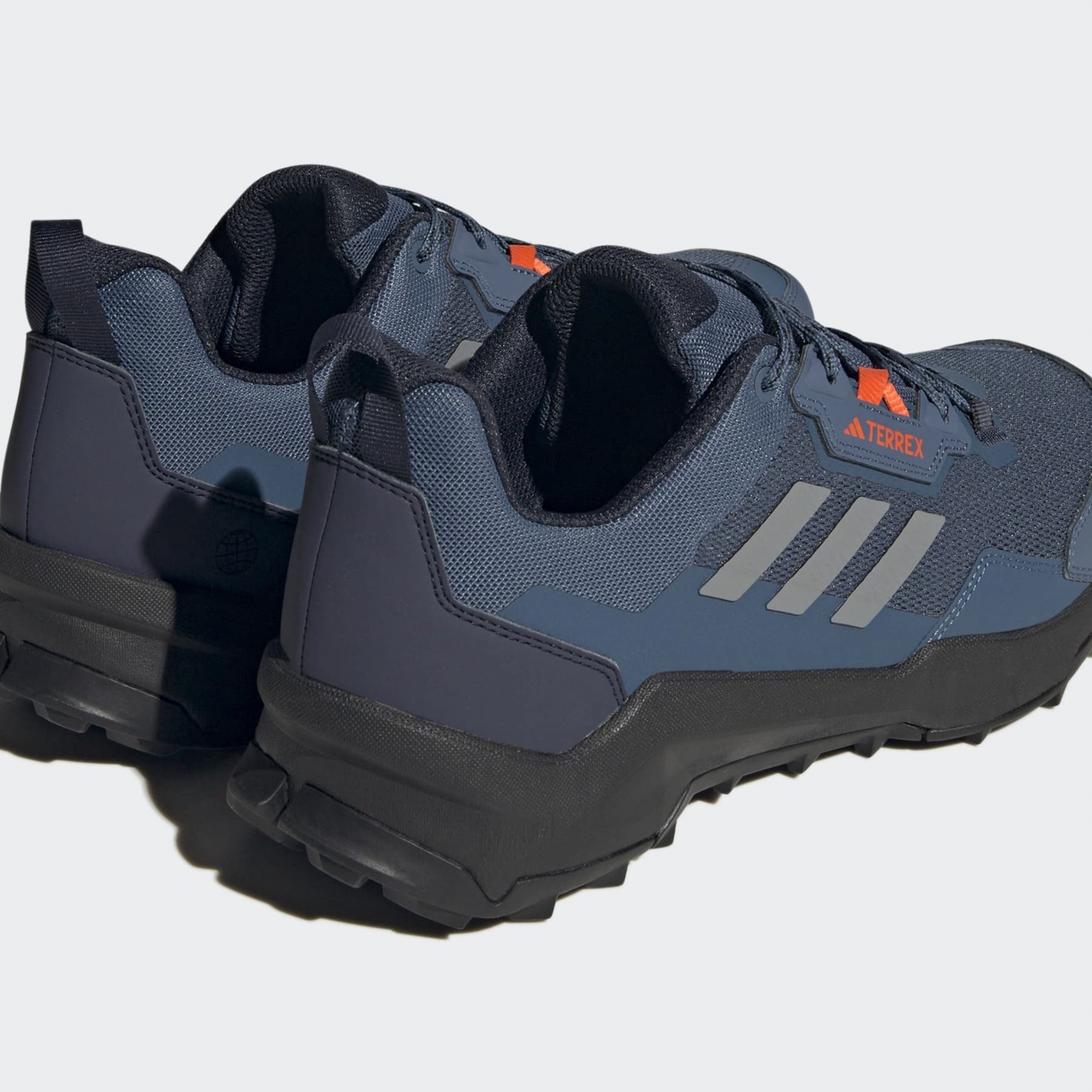 Фото № 3 с приближением к товару «‎Adidas Terrex Ax4»