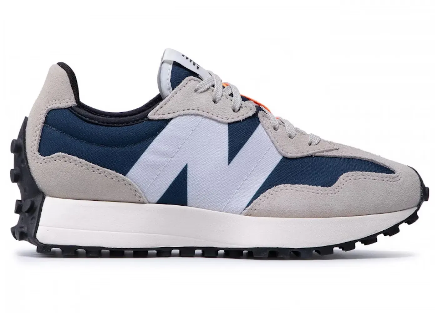 New Balance 327