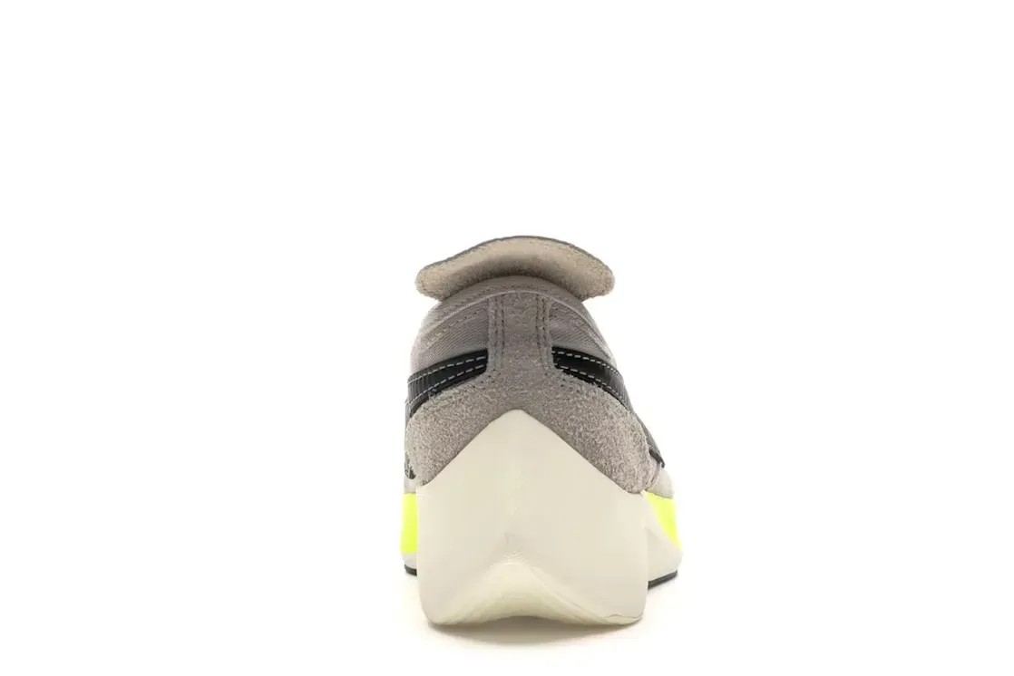 Фото № 4 с приближением к товару «‎Nike Moon Racer»