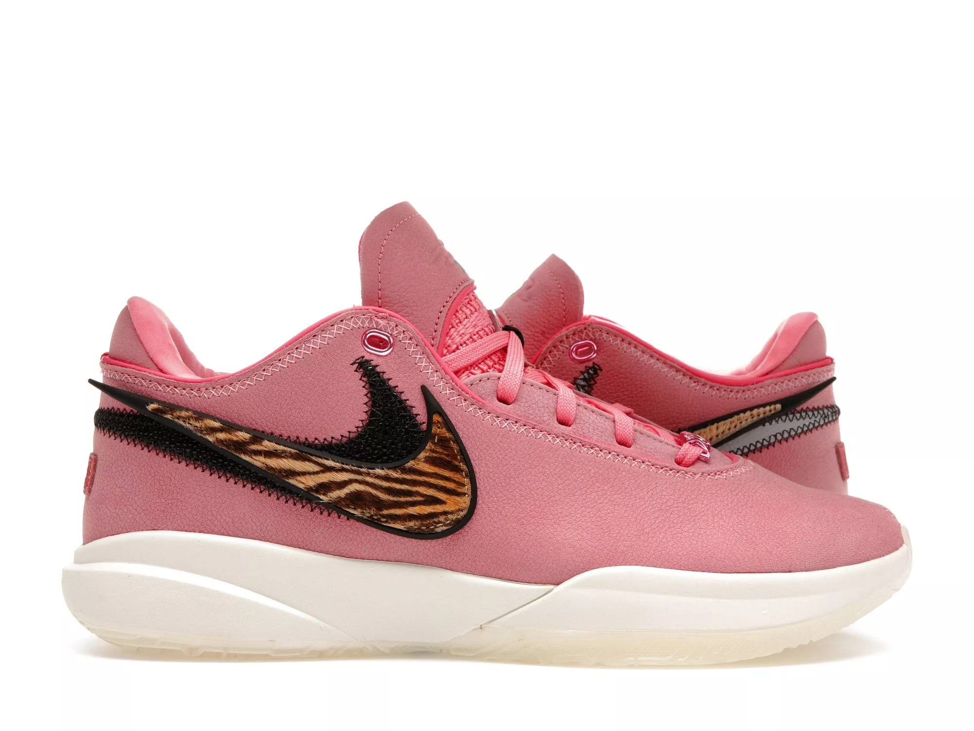 レブロン20 South beast 27.5