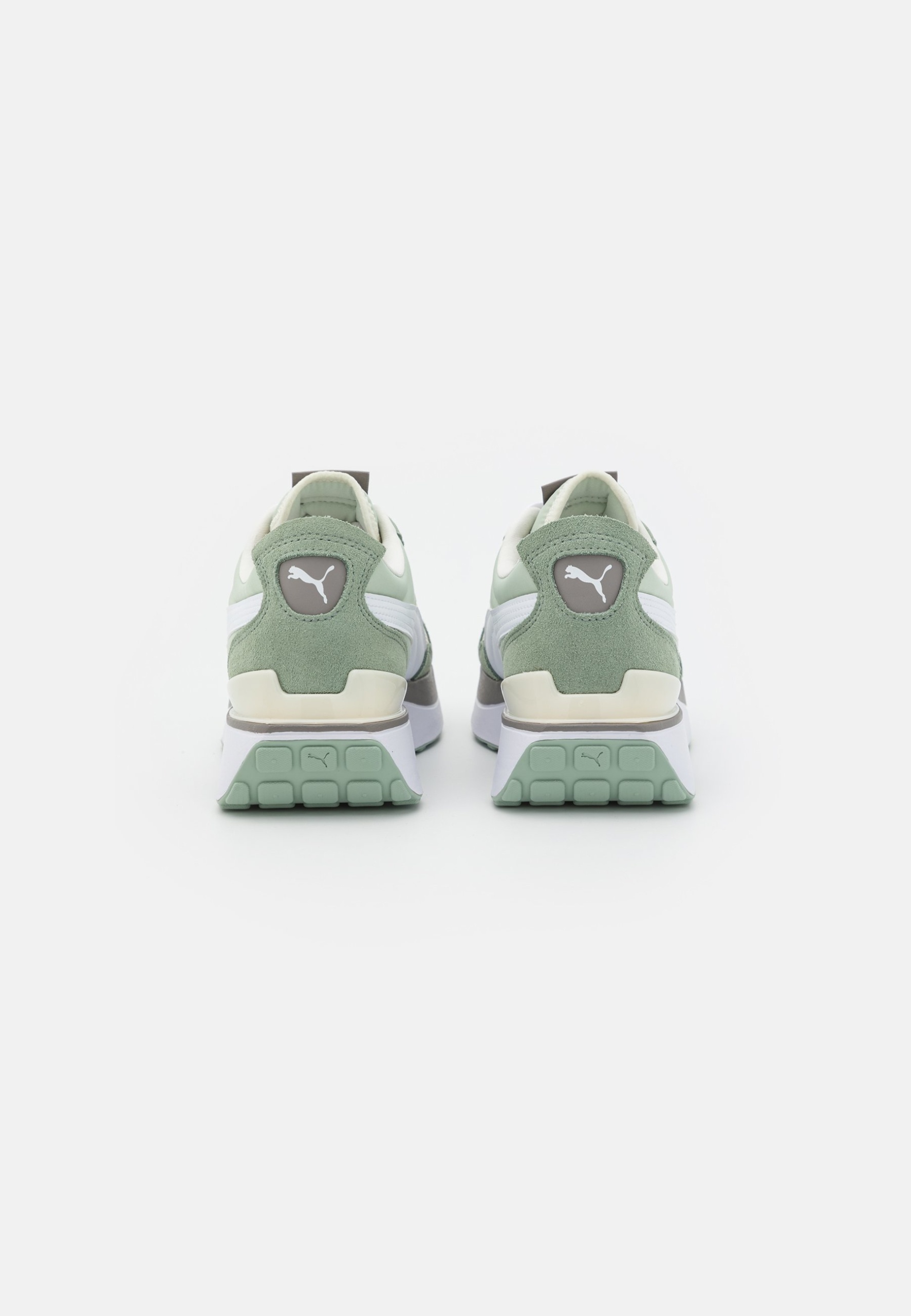 Фото № 3 с приближением к товару «‎Puma Cruise Rider Road »