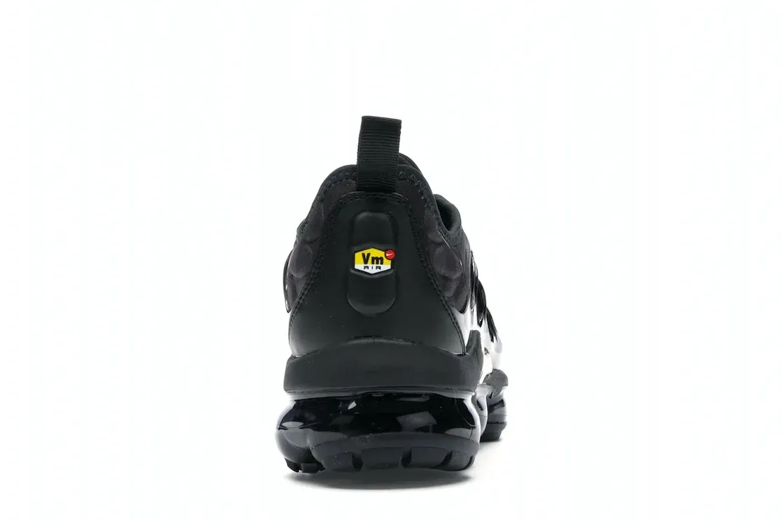 Фото № 4 с приближением к товару «‎Nike Air VaporMax Plus Black Anthracite Metallic Gold»