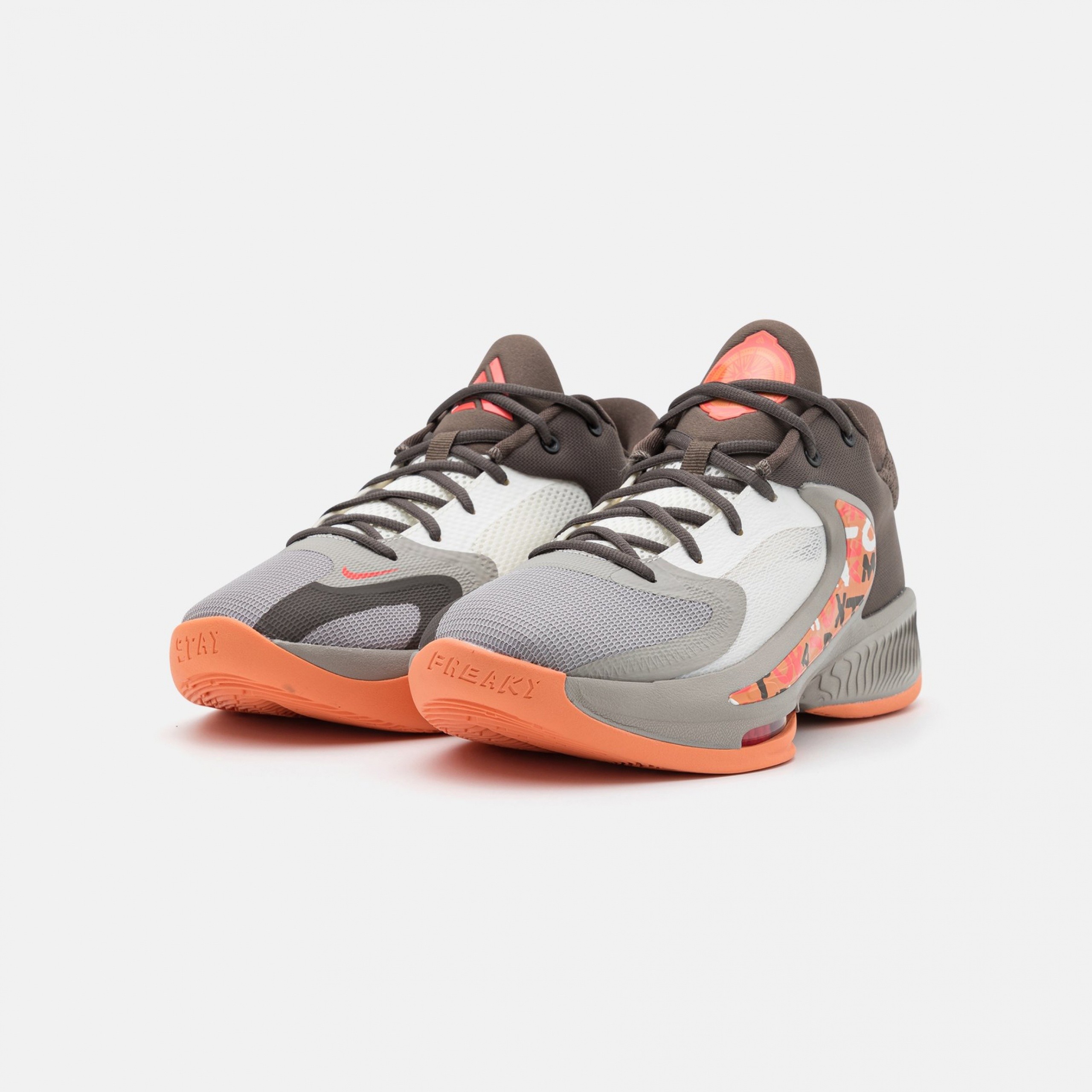 Фото № 2 с приближением к товару «‎Nike Zoom Freak 4»