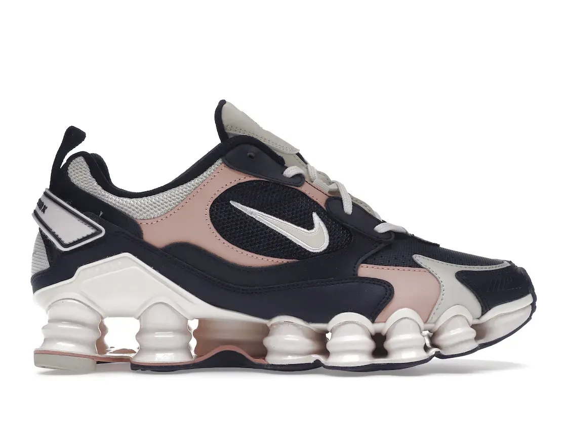Фото № 1 с приближением к товару «‎Nike Shox Nova Obsidian Pink »