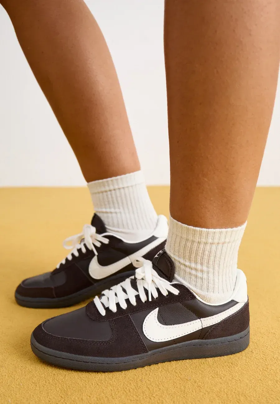 Фото № 3 с приближением к товару «‎FIELD GENERAL»