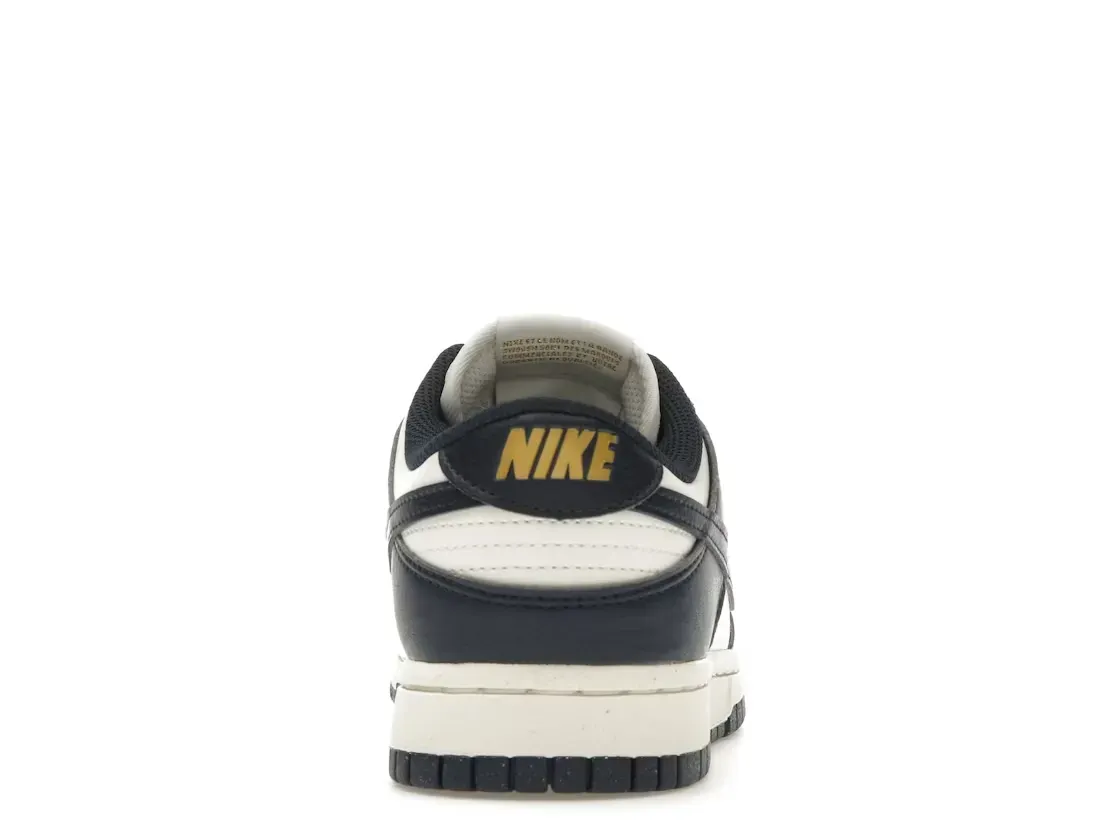 Фото № 4 с приближением к товару «‎Nike Dunk Low Next Nature»