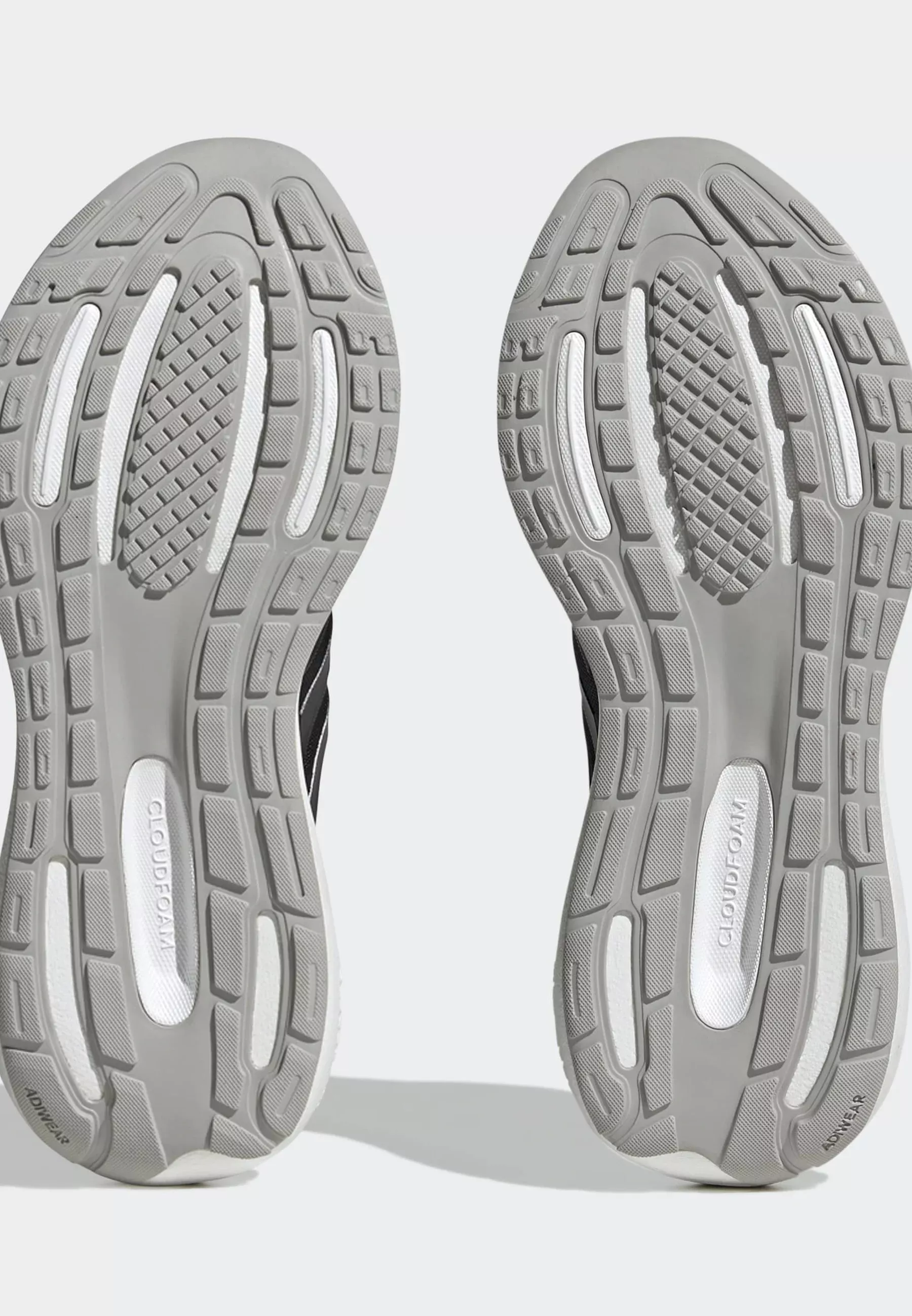 Фото № 3 с приближением к товару «‎RUNFALCON 3.0 TR »