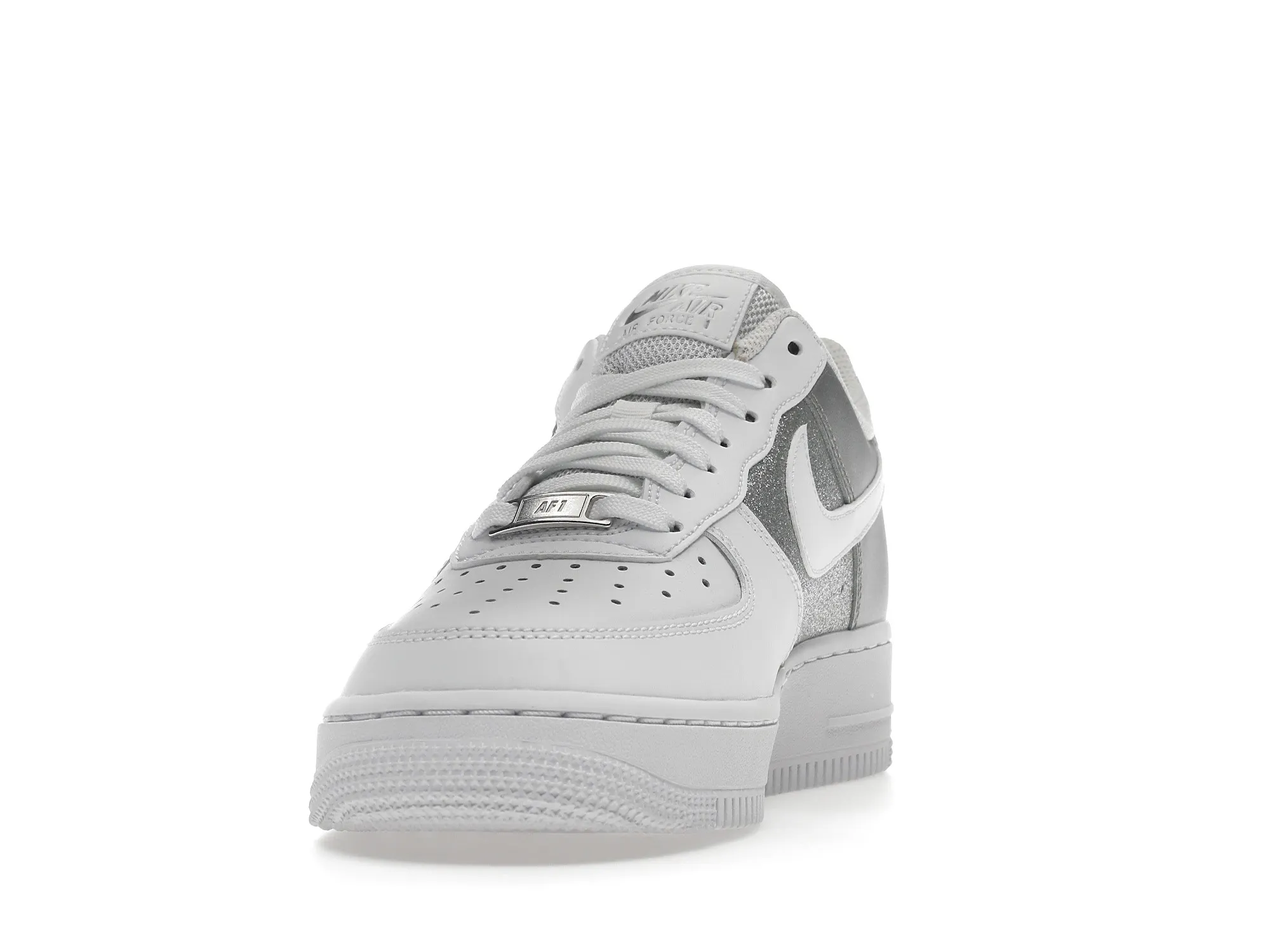 Фото № 3 с приближением к товару «‎Nike Air Force 1 Low 07 White Metallic Silver »