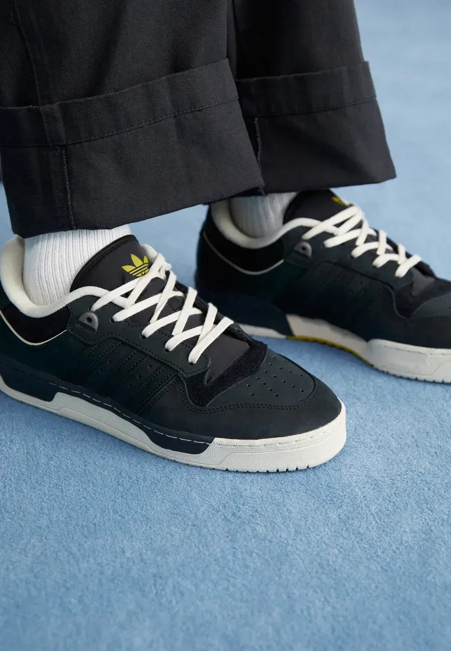 Фото № 2 с приближением к товару «‎RIVALRY 86 LOW 003»