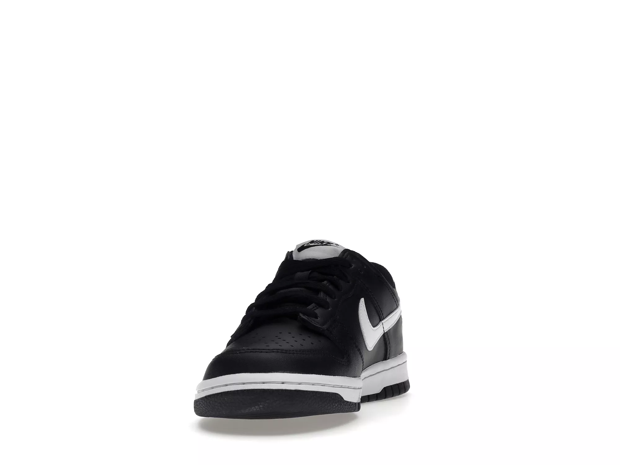 Фото № 2 с приближением к товару «‎Nike Dunk Low Black Panda 2.0 »