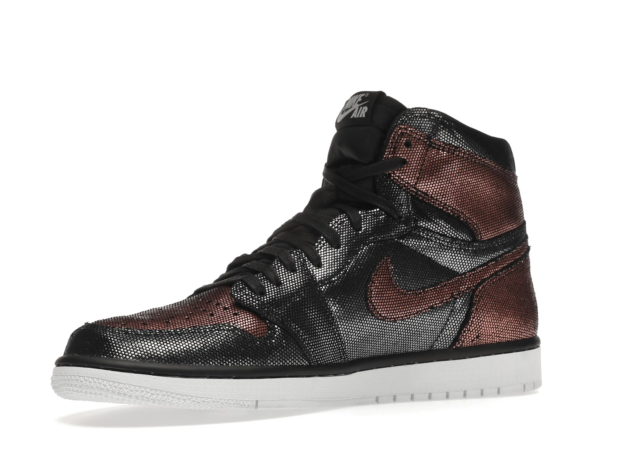 Фото № 4 с приближением к товару «‎Jordan 1 Retro High Fearless Metallic Rose Gold »