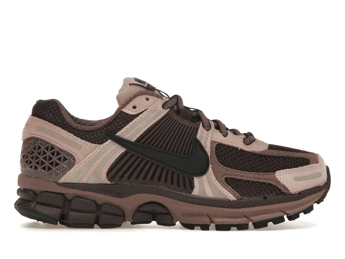 Фото № 1 с приближением к товару «‎Nike Zoom Vomero 5 Plum Eclipse »