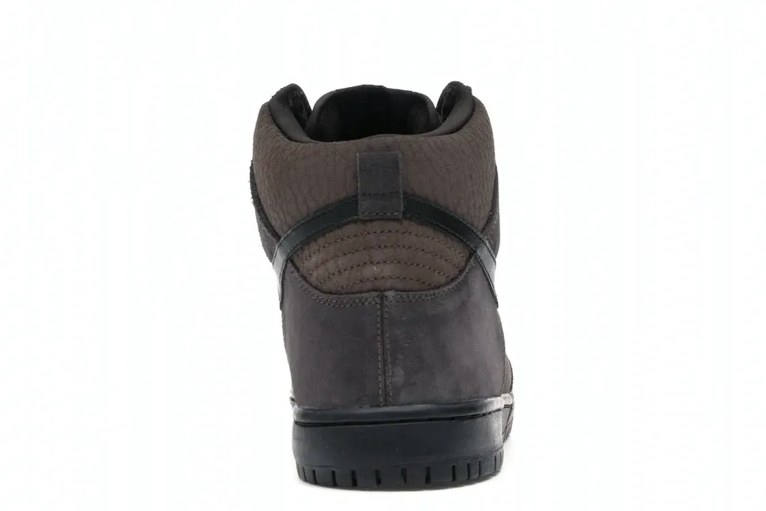 Фото № 4 с приближением к товару «‎Nike SB Dunk High Dark Oak Black Tar»