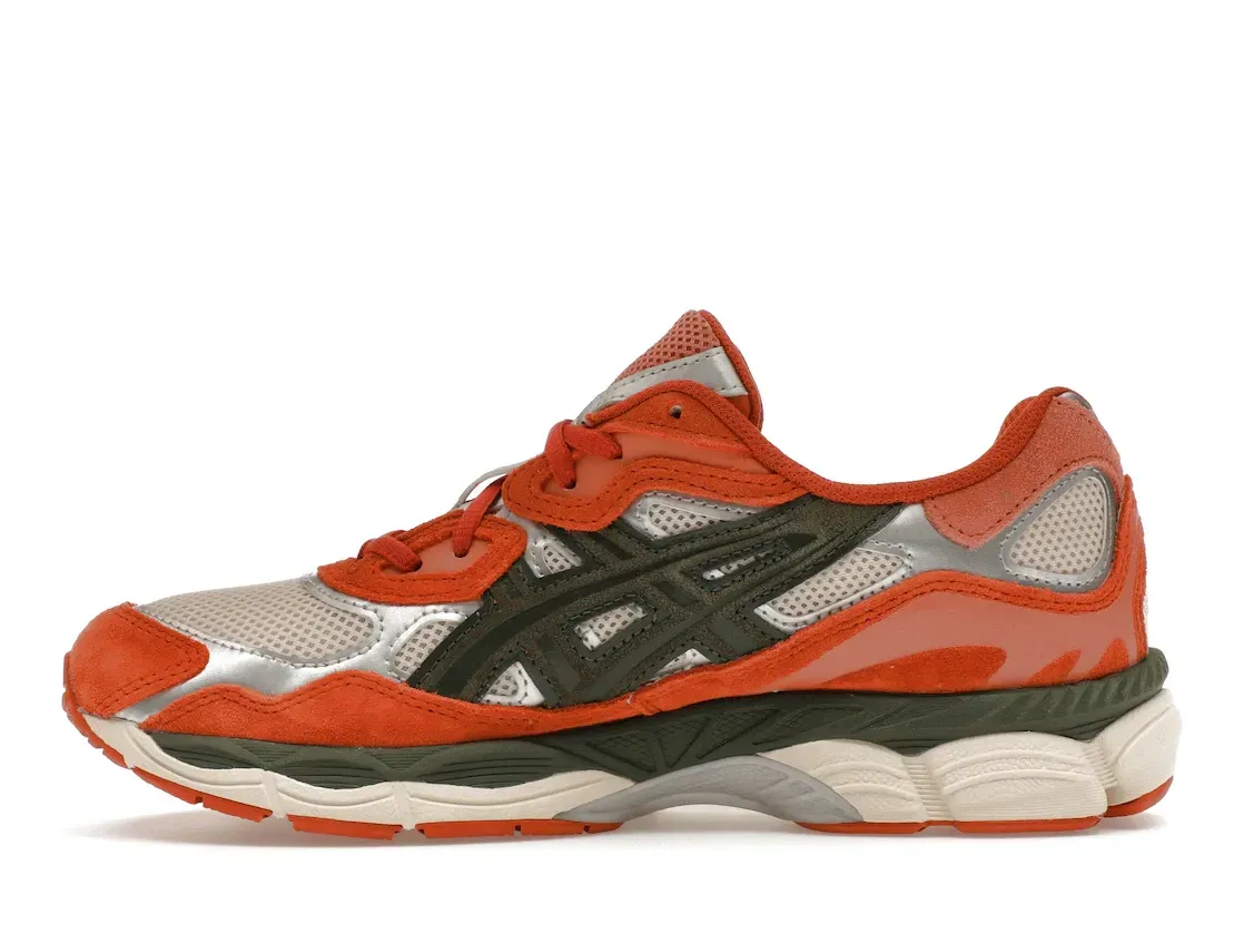 Фото № 3 с приближением к товару «‎ASICS Gel-NYC Oatmeal Forest Green Orange»