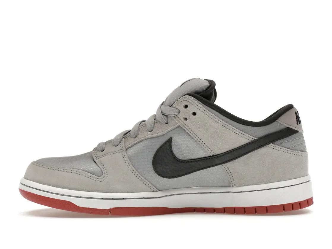 Фото № 3 с приближением к товару «‎Nike SB Dunk Low Anthracite Light Redwood»