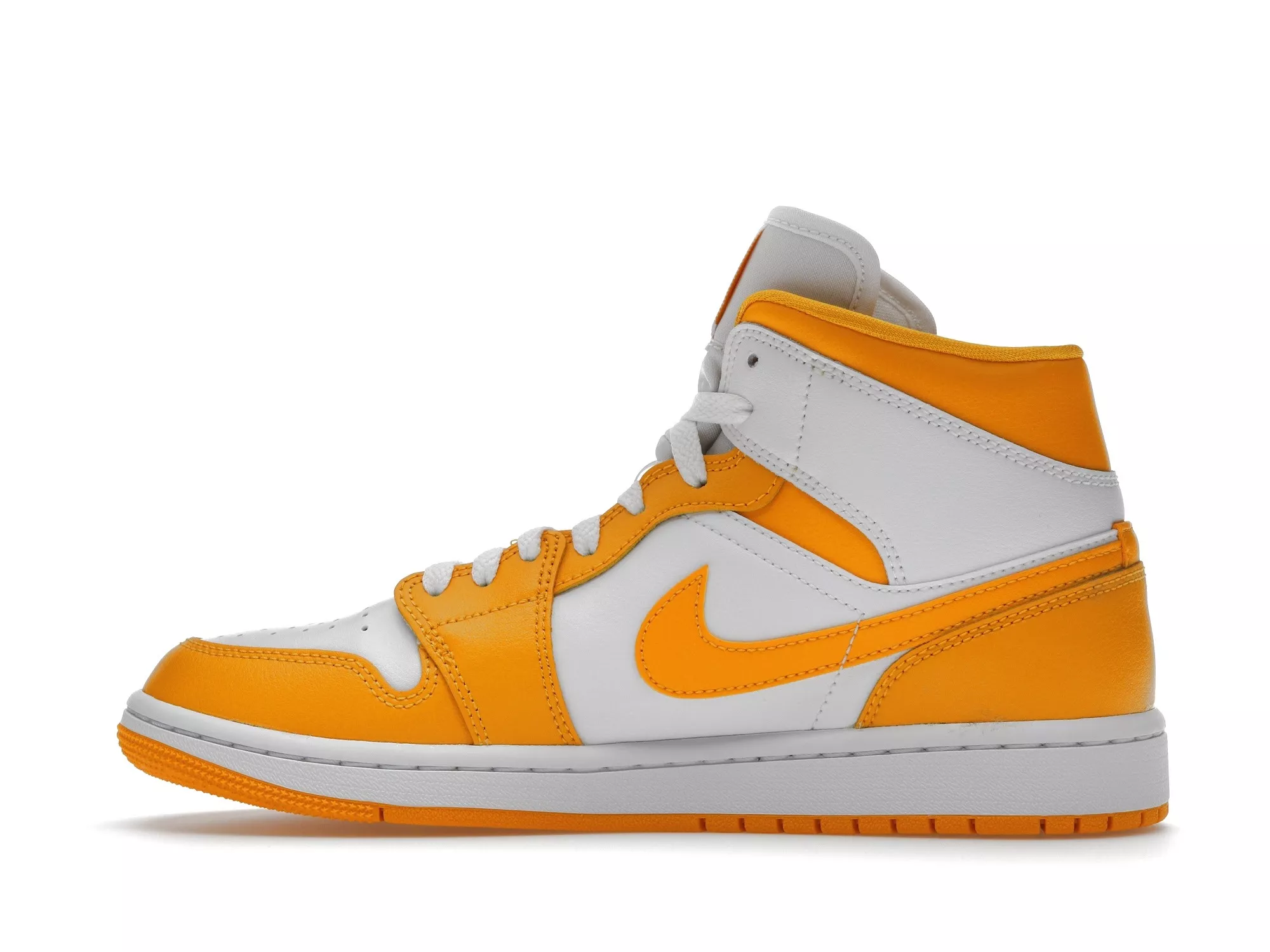 Фото № 5 с приближением к товару «‎Jordan 1 Mid White University Gold »