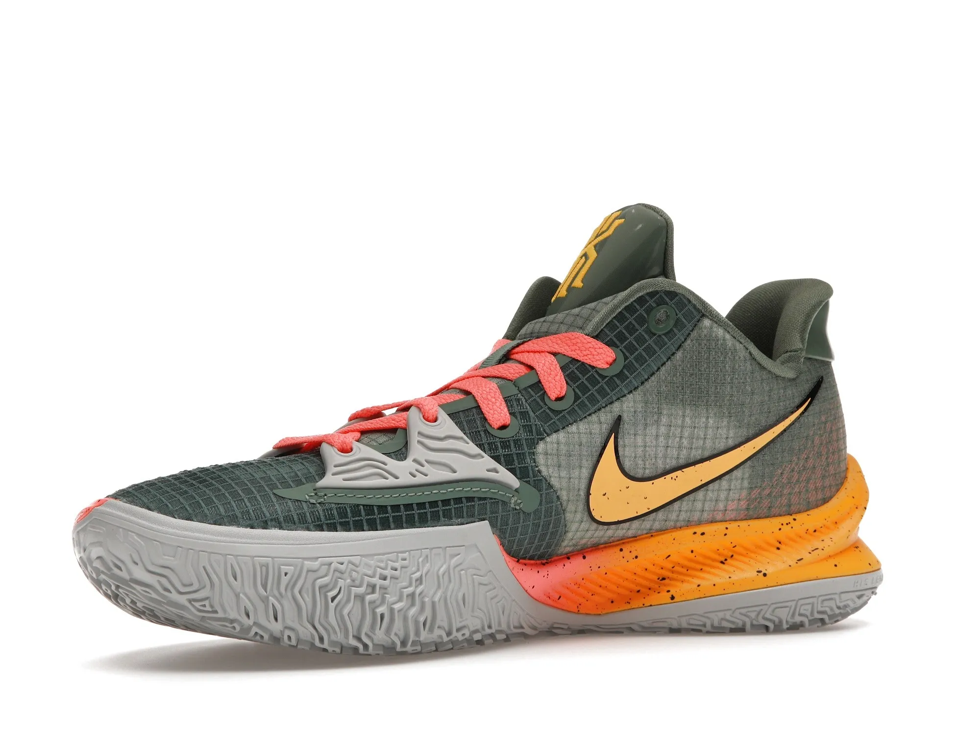 Фото № 3 с приближением к товару «‎Nike Kyrie 4 Low Sunrise»