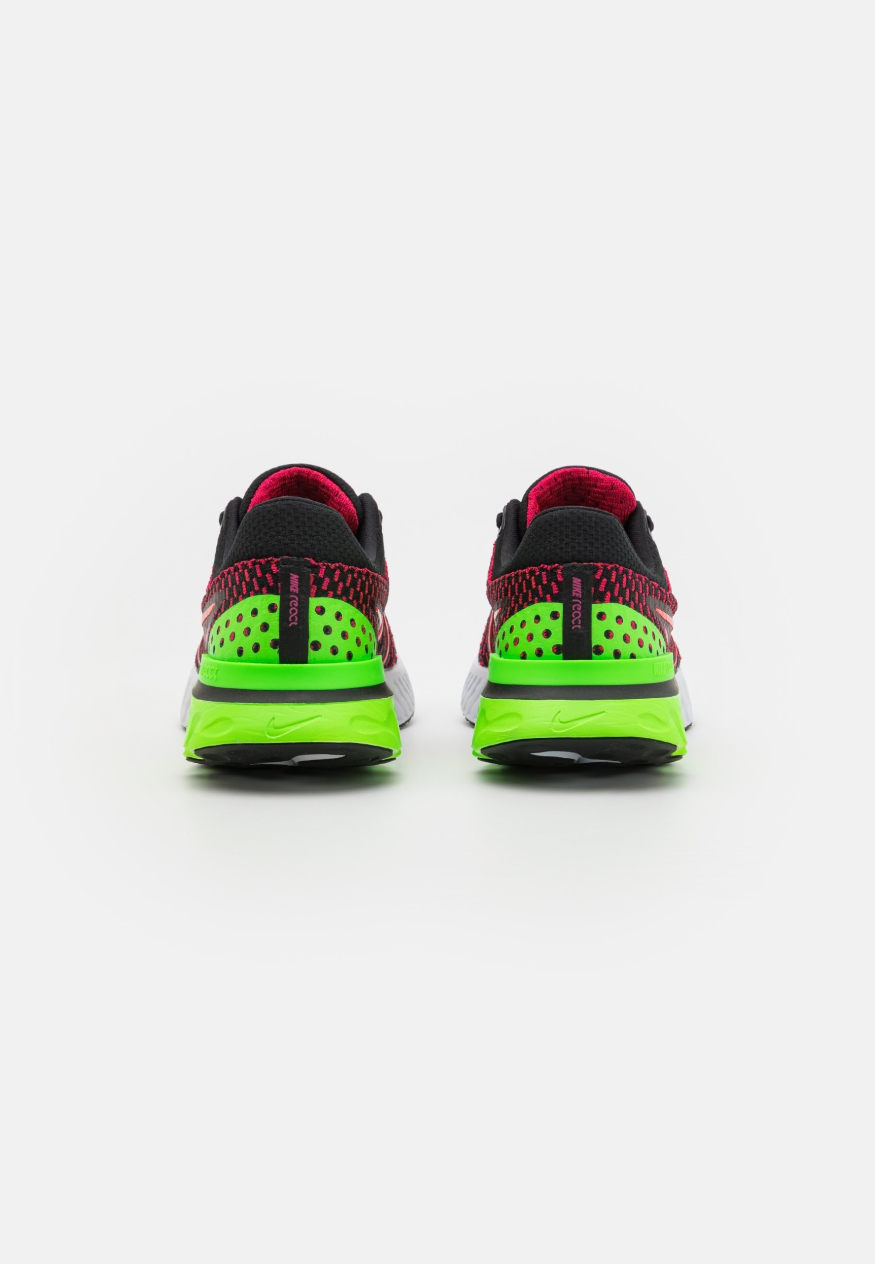 Фото № 3 с приближением к товару «‎Nike React Infinity Run 3»