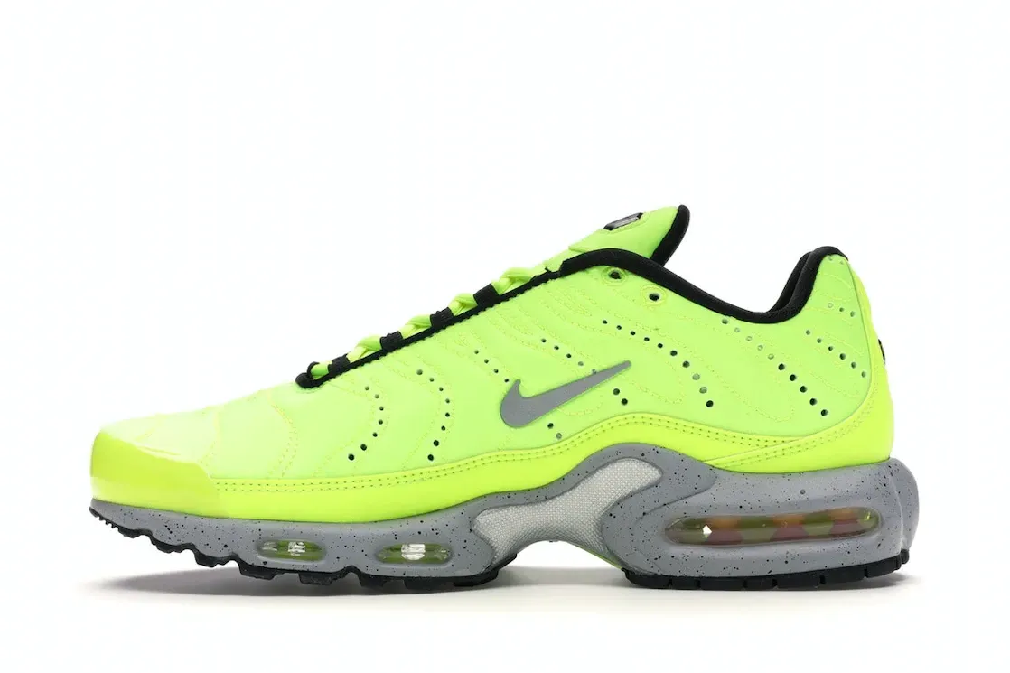 Фото № 3 с приближением к товару «‎Nike Air Max Plus Full Volt»