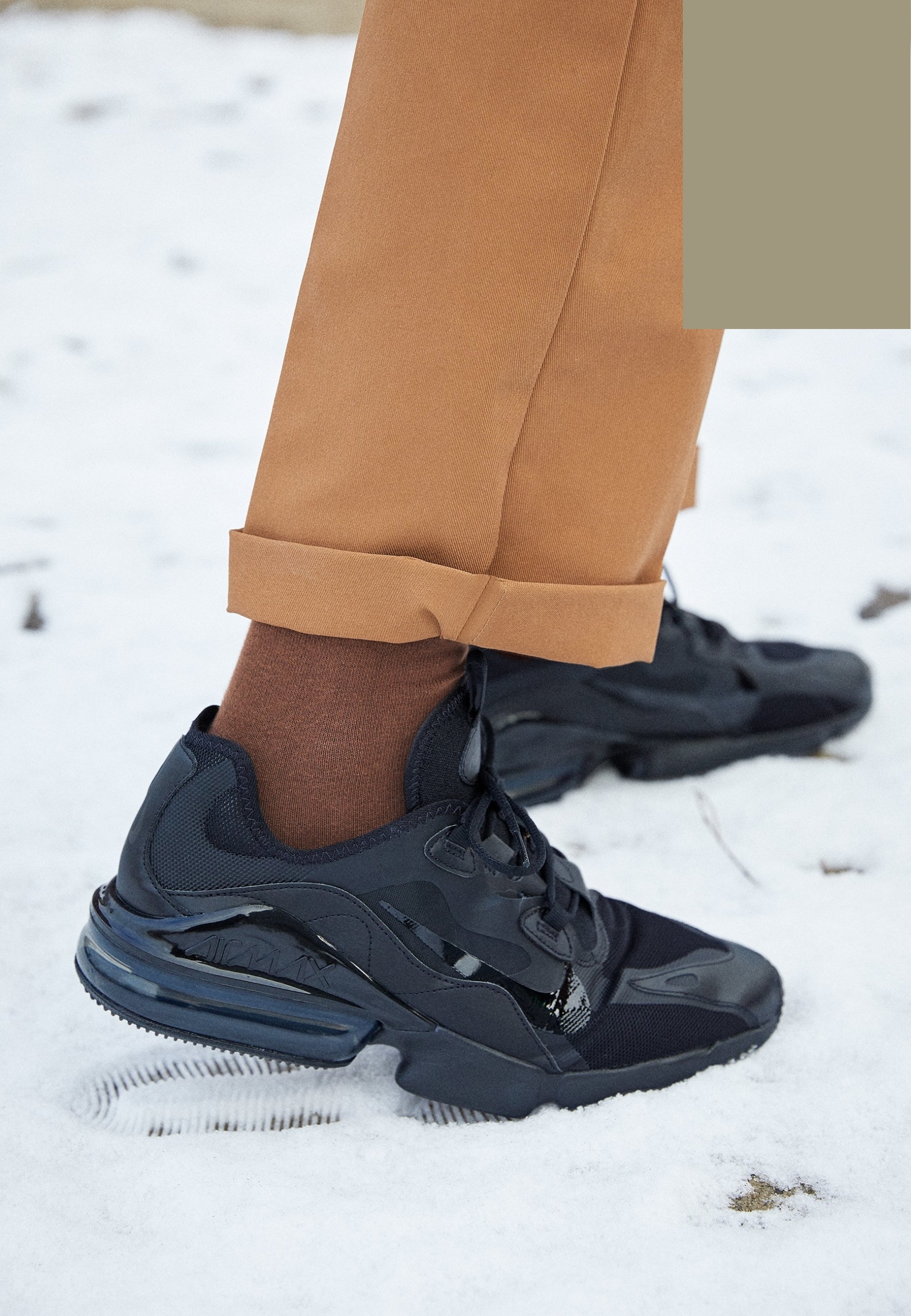 Фото № 3 с приближением к товару «‎Nike Air Max Infinity 2 »