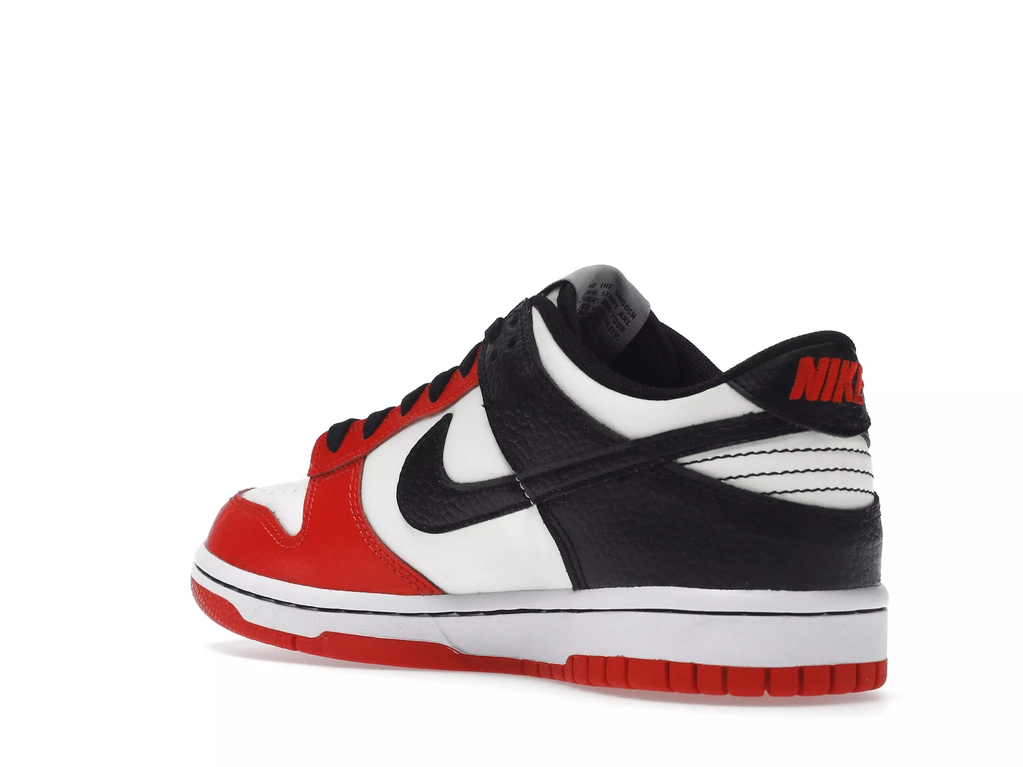 Фото № 4 с приближением к товару «‎Nike Dunk Low EMB NBA 75th Anniversary Chicago »