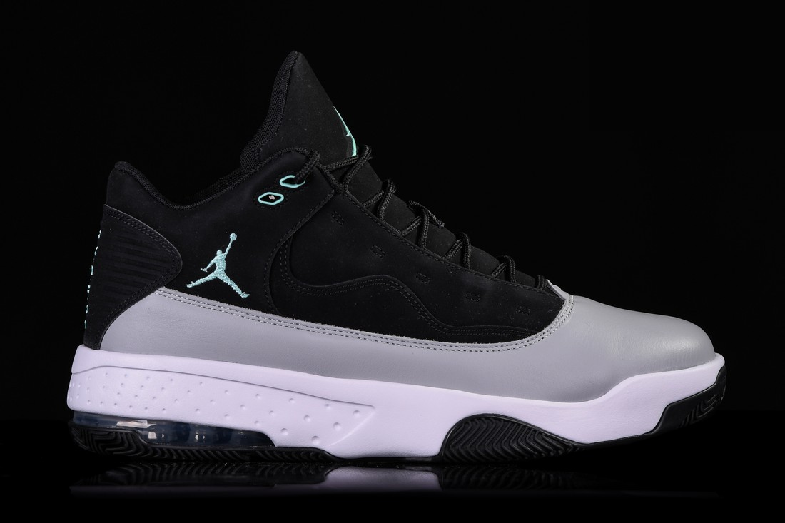 Фото № 1 с приближением к товару «‎Nike Air Jordan Max Aura 2 Tropical Twist »