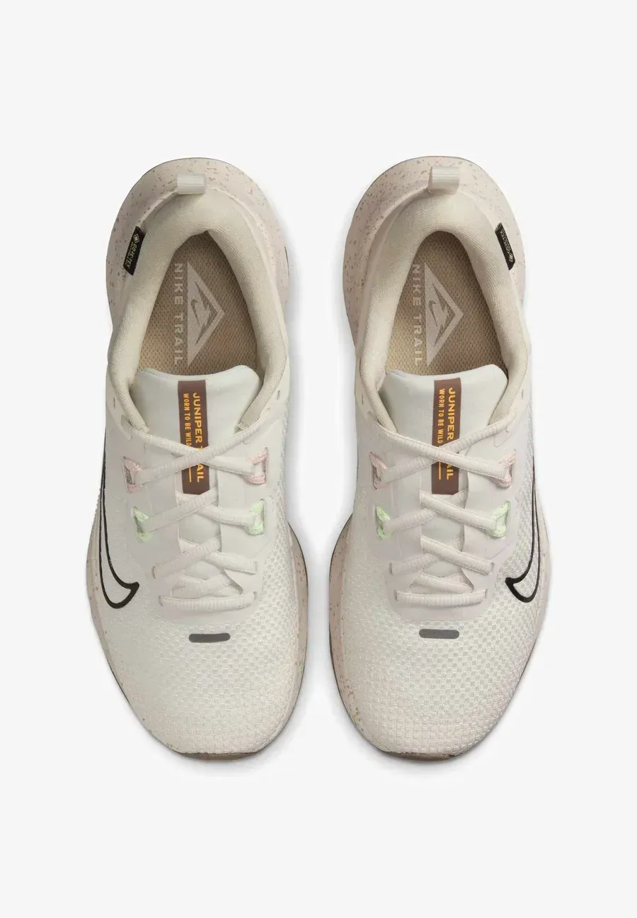 Фото № 3 с приближением к товару «‎Trail running shoes»