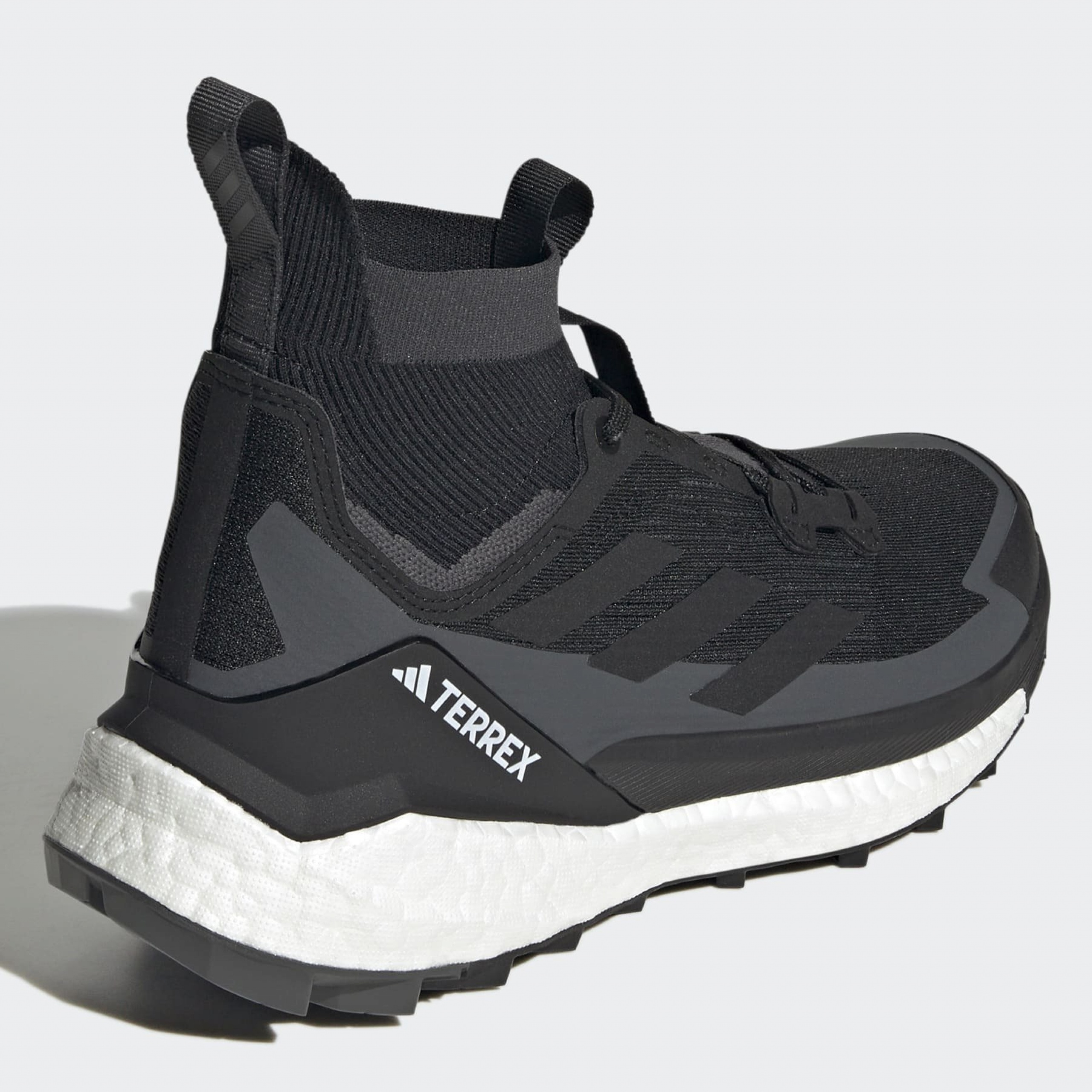 Фото № 4 с приближением к товару «‎Adidas Terrex Free Hiker 2 W»