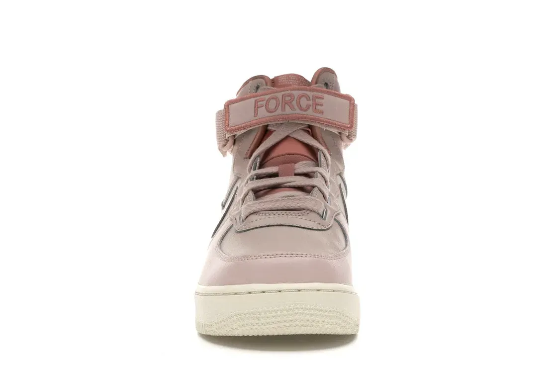 Фото № 2 с приближением к товару «‎Nike Air Force 1 High Utility Particle Beige »