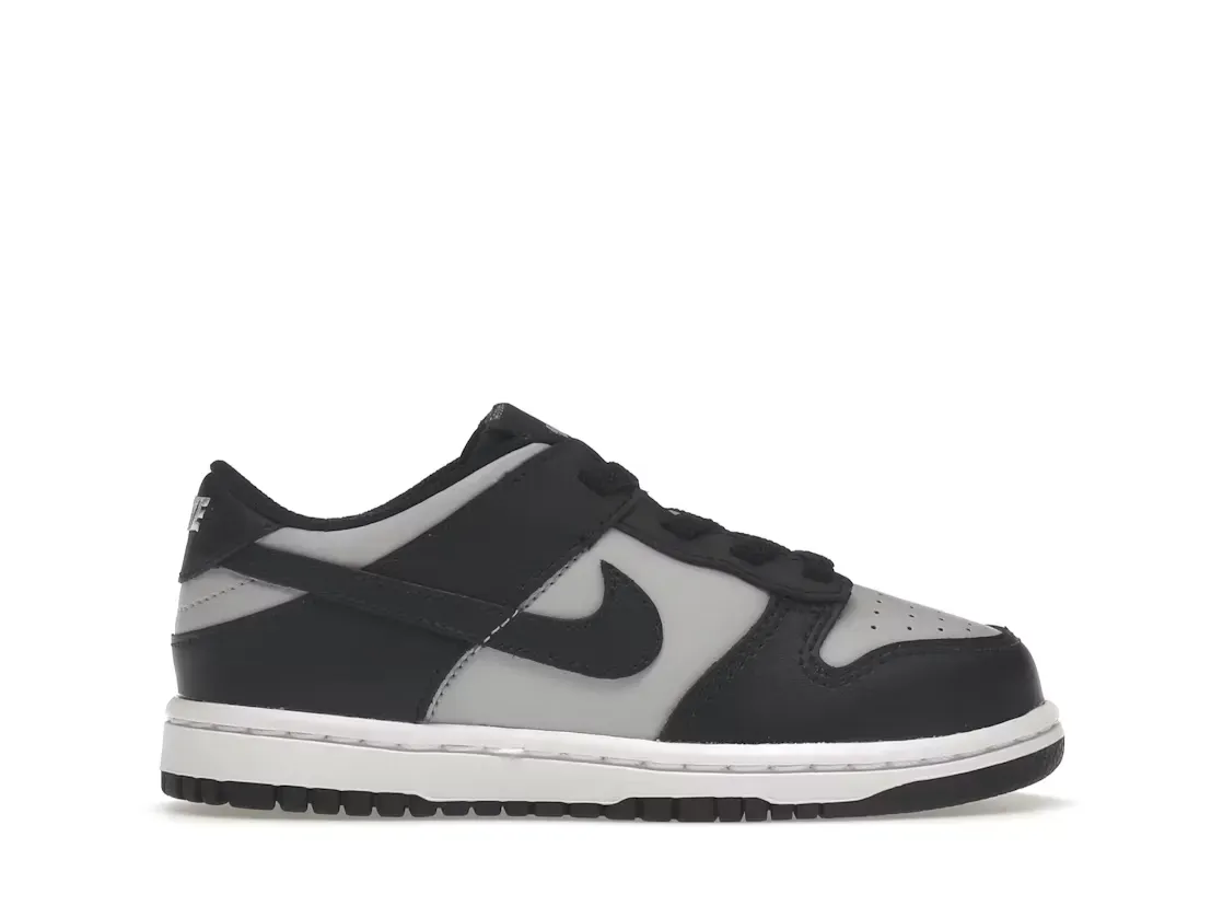 Фото № 1 с приближением к товару «‎Nike Dunk Low»