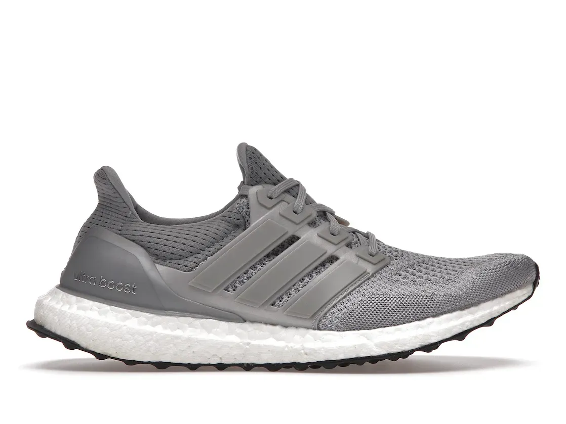 Фото № 1 с приближением к товару «‎adidas Ultra Boost 1.0 Silver Metallic Grey»
