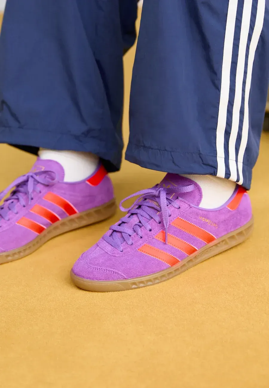 Фото № 2 с приближением к товару «‎HAMBURG»