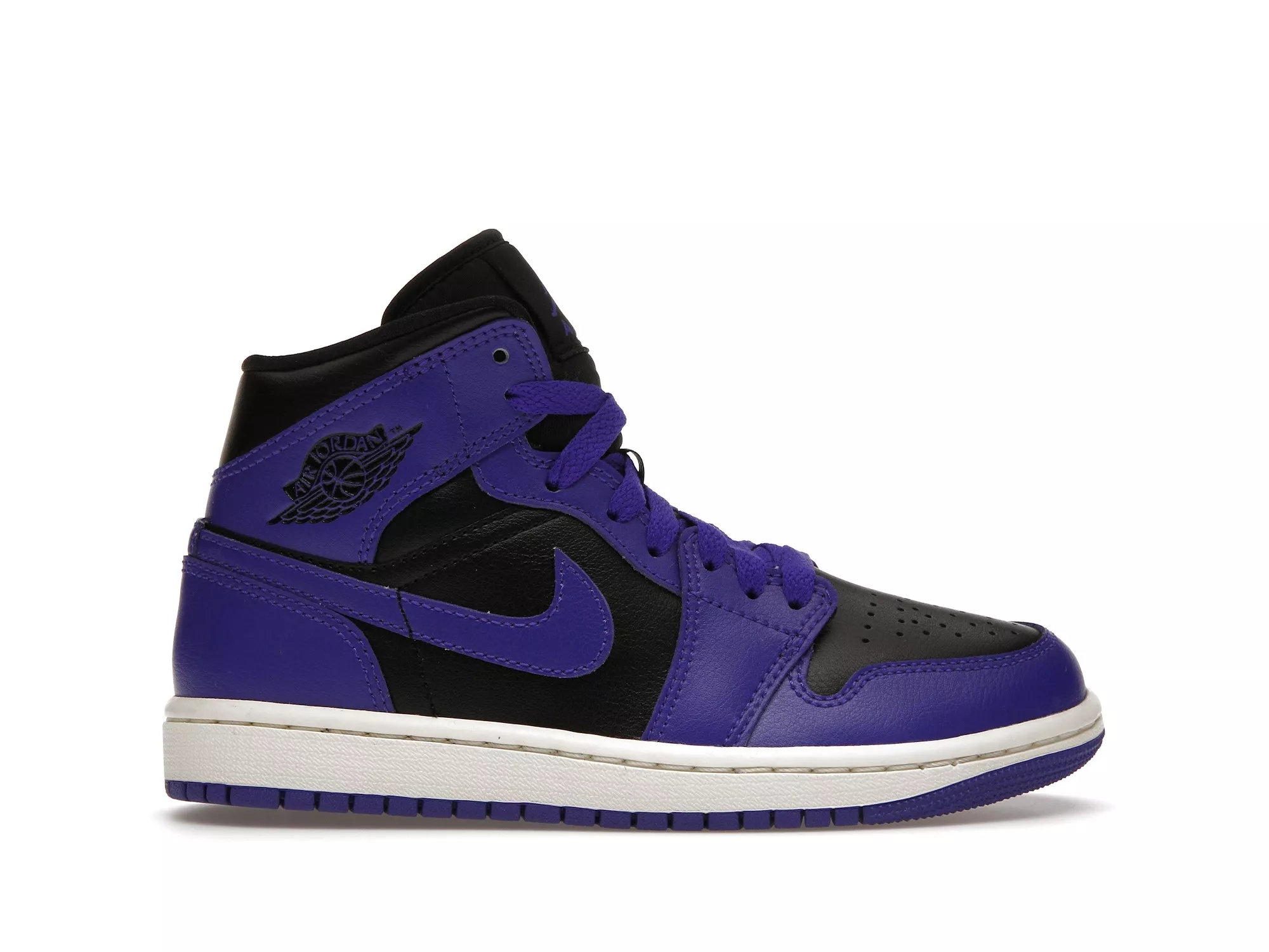 Фото № 1 с приближением к товару «‎Jordan 1 Mid Purple Black »