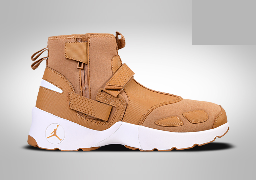 Фото № 1 с приближением к товару «‎Nike Air Jordan LX »