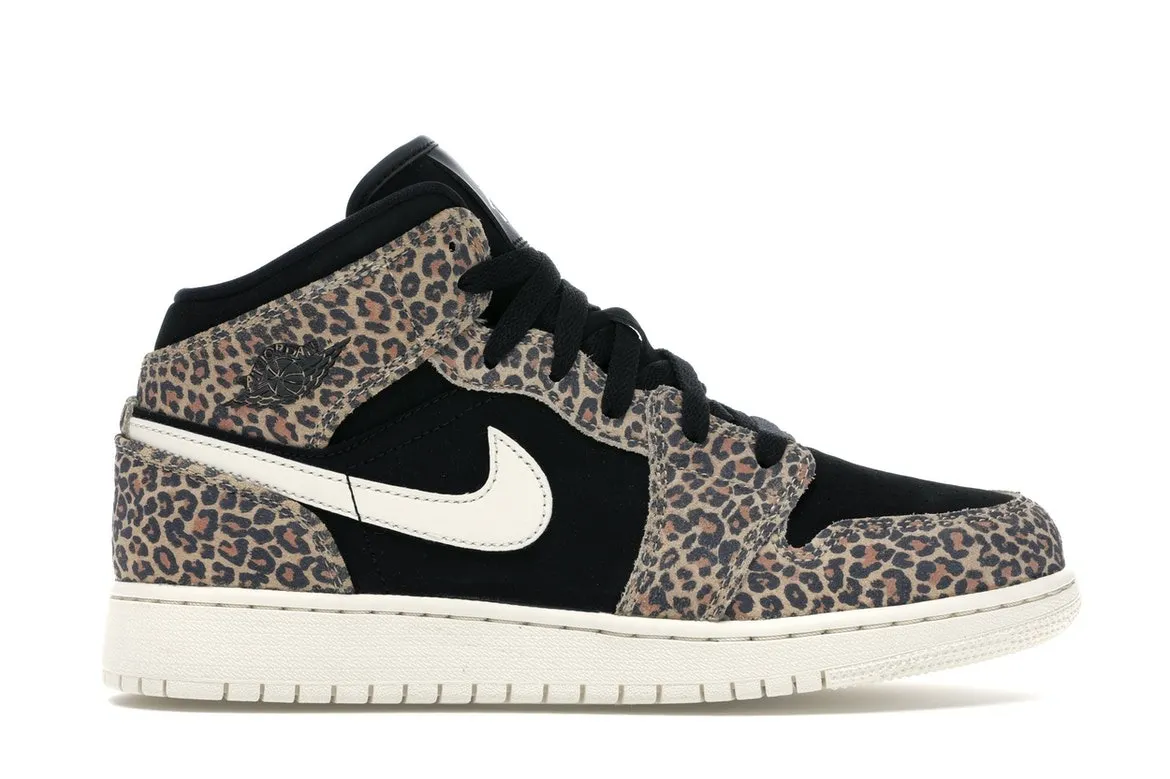 Фото № 1 с приближением к товару «‎Jordan 1 Mid SE Leopard »