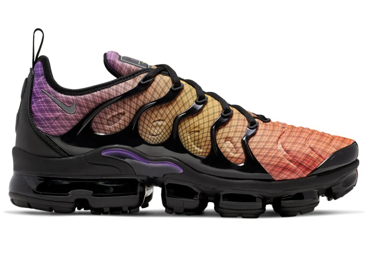 Фото № 1 с приближением к товару «‎Nike Air VaporMax Plus Grid Sunset»