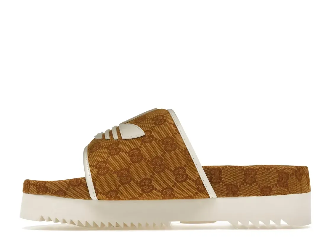 Фото № 3 с приближением к товару «‎adidas x Gucci»