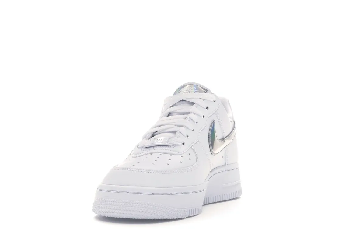 Фото № 3 с приближением к товару «‎Nike Air Force 1 Low White Irisdescent »